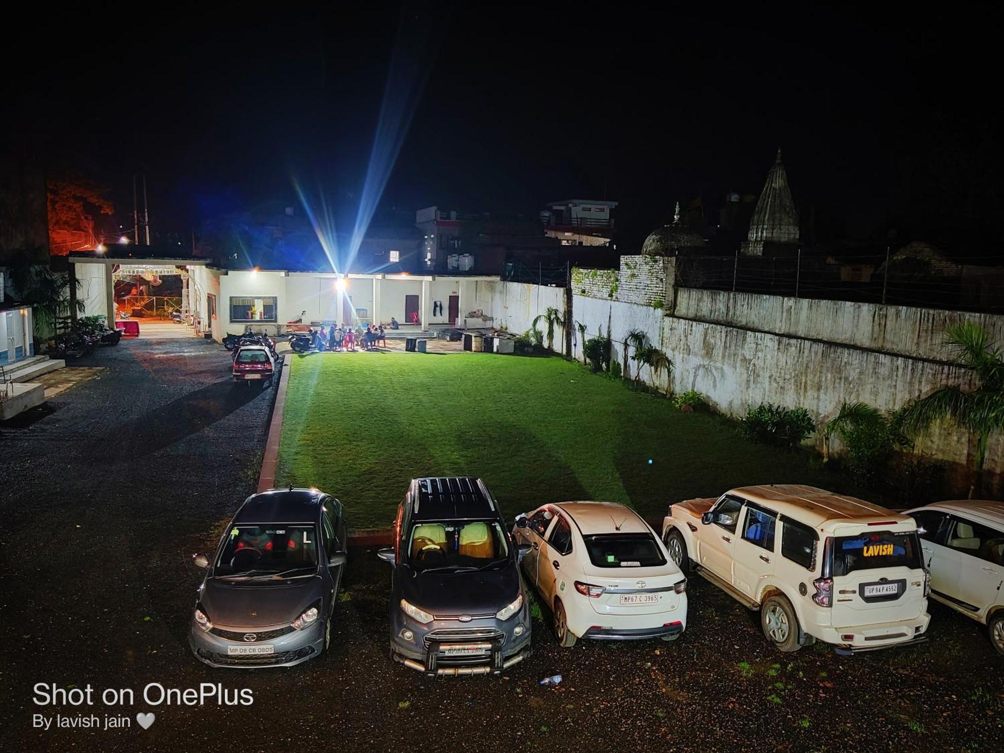 Hotel Modi Palace, Chanderi Mp Zewnętrze zdjęcie