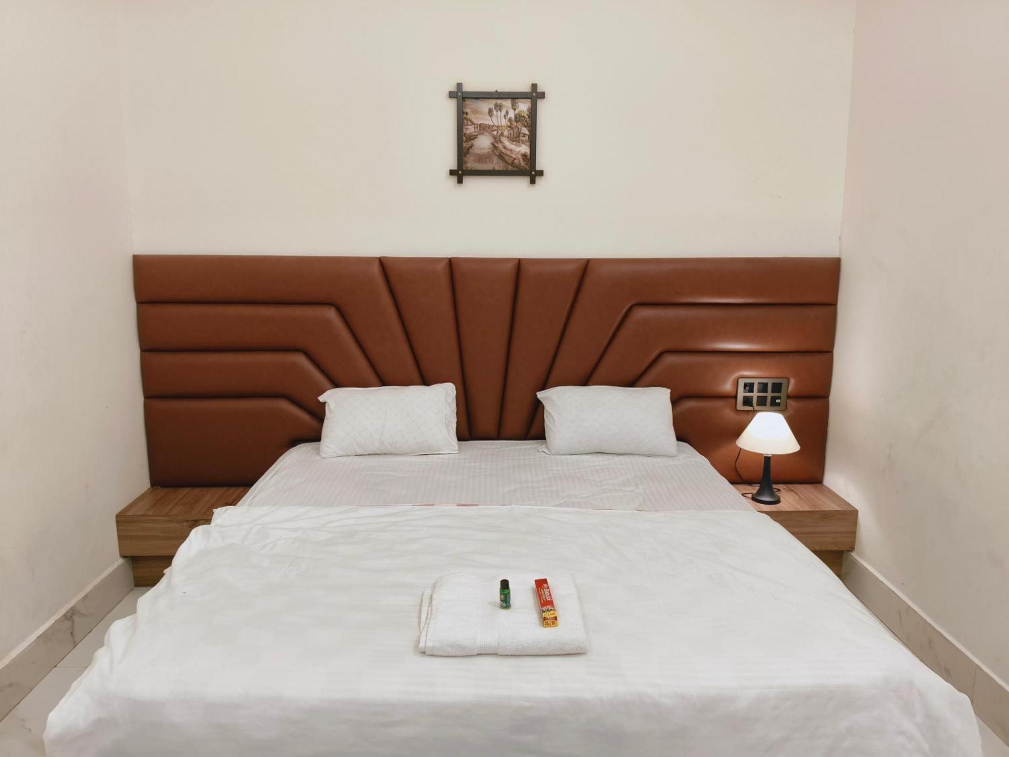 Hotel Modi Palace, Chanderi Mp Zewnętrze zdjęcie