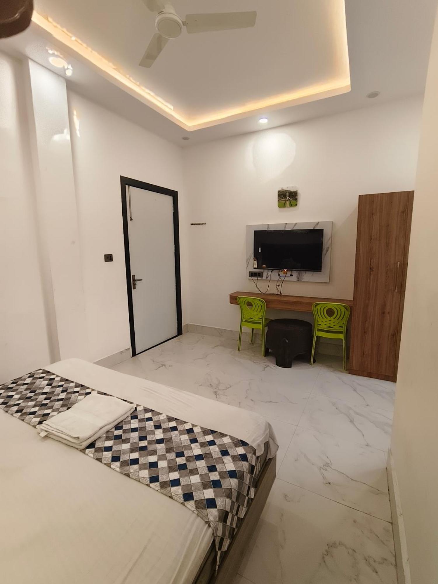 Hotel Modi Palace, Chanderi Mp Zewnętrze zdjęcie